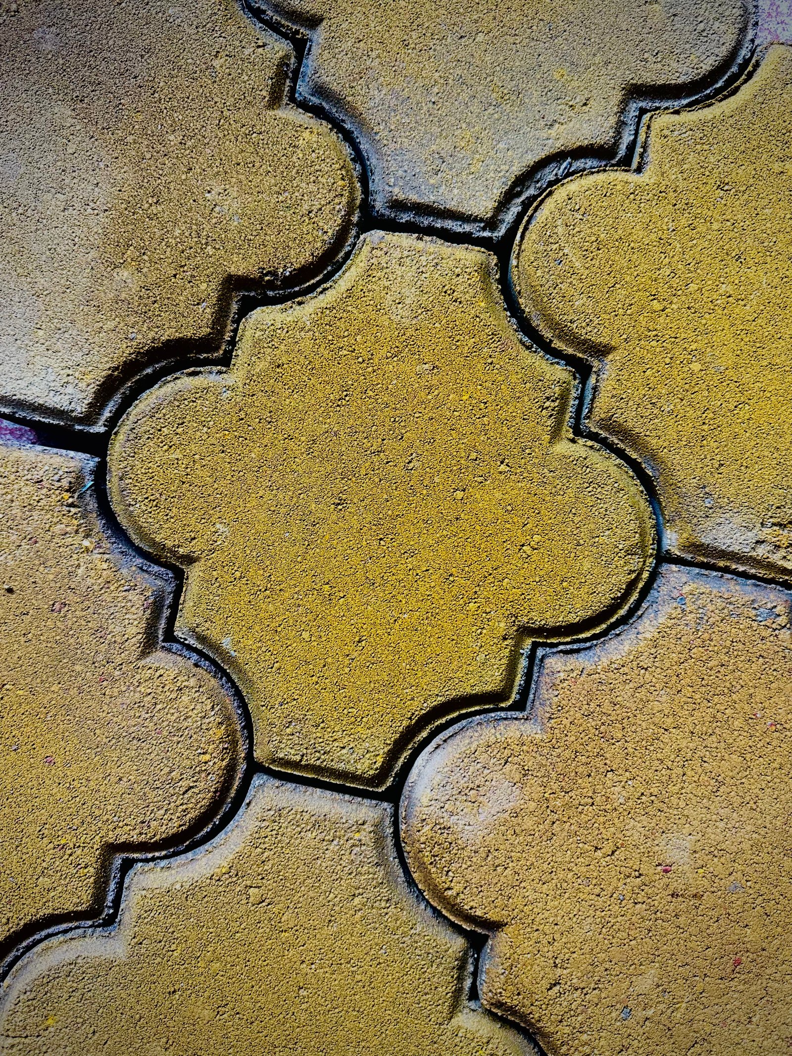 Crown Paving Block
